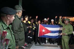 cubanos rescatistas eduador