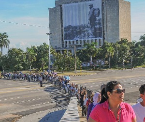 Fidel Plaza fila