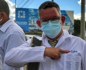 medicos-cubanos-perú-580x330