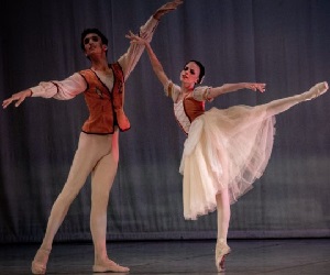Festival-Academia-de-Ballet-2022-Fotos-Yumi-7-768x512
